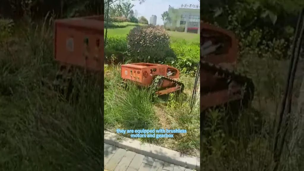 Factory direct sales low price buy online remote controlled crawler slasher mower #cortacésped